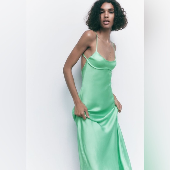 Zara SATIN EFFECT MIDI DRESS - Picture 4 of 13